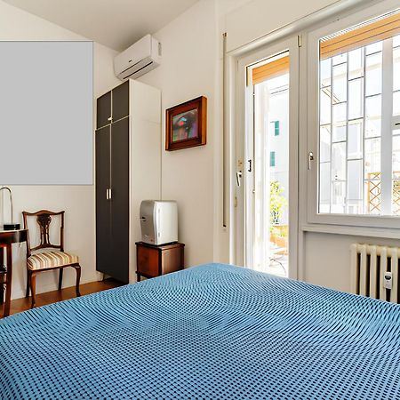 Alloggio Turistico Via Dei Faggi - Room Rom Exterior foto